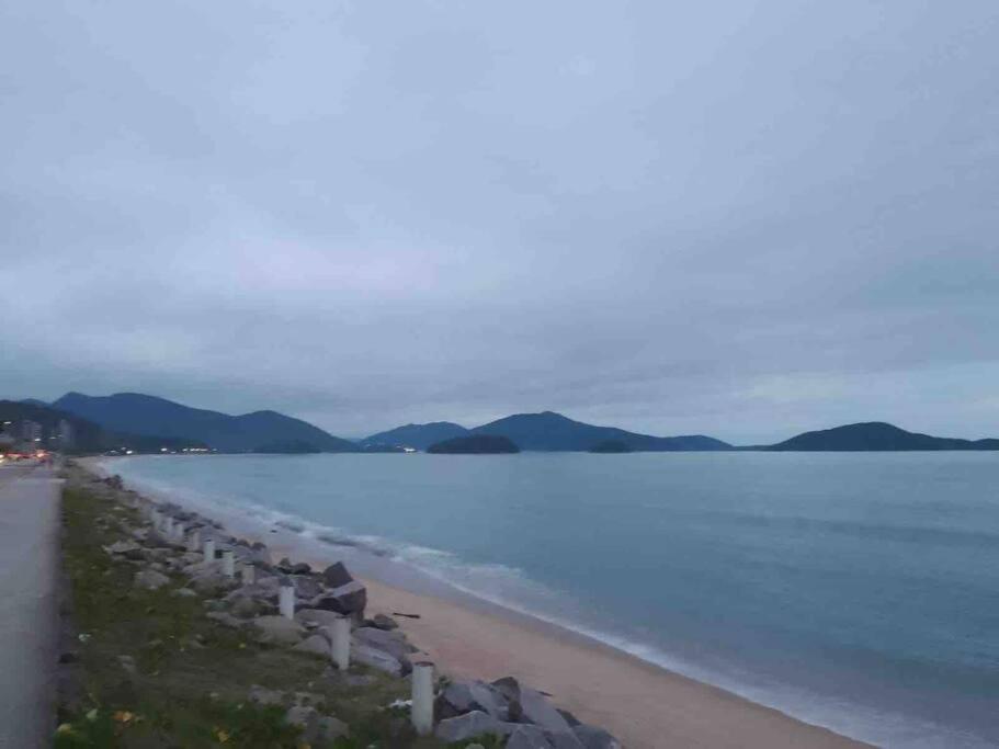 Casa Em Caraguatatuba 1 Apartment ภายนอก รูปภาพ